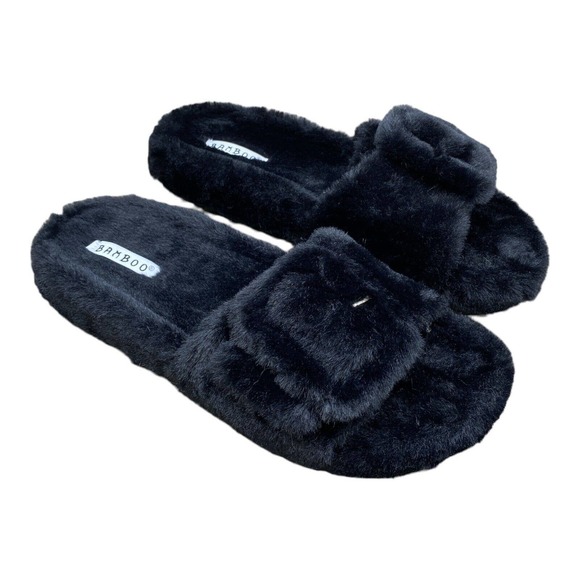Bamboo DEFEAT Fuzzy Buckle Slides Sz 7 - Picture 1 of 7